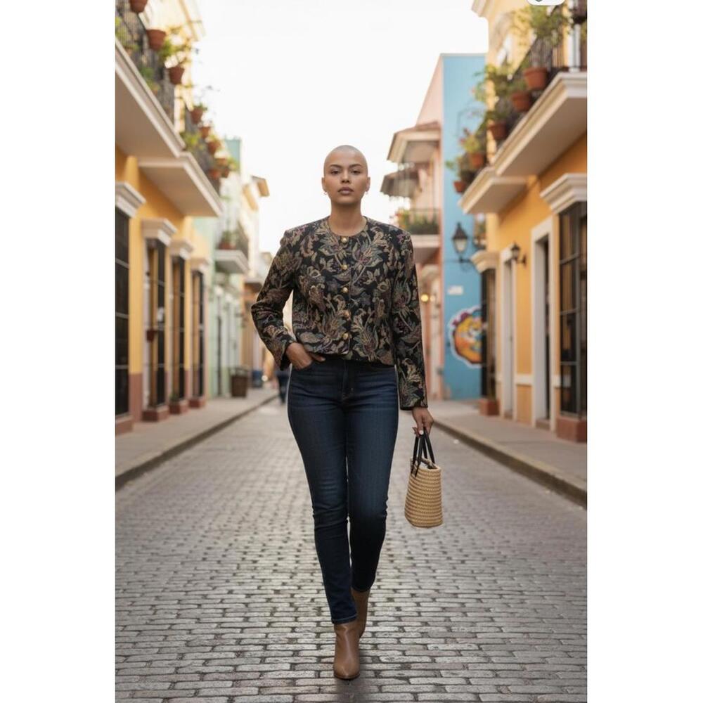 Vintage Tapestry Floral Patterned Jacket with Elegant Embroidery